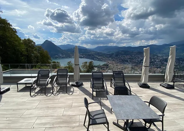 Yellow House - Lugano