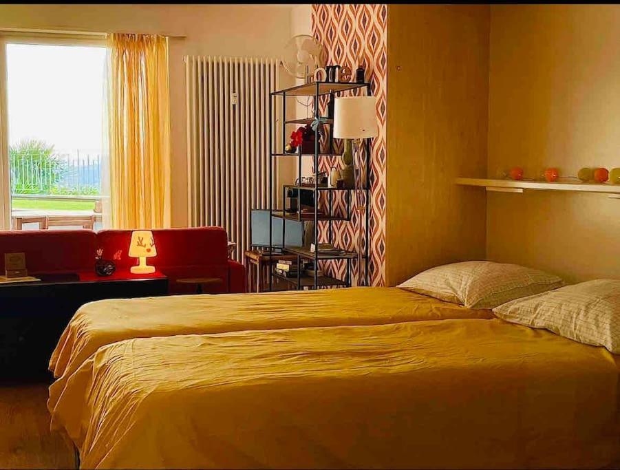 Yellow House - * Lugano